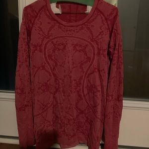 Lululemon long sleeve shirt